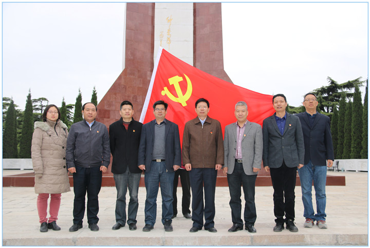 微信图片_20180404154924_副本.jpg